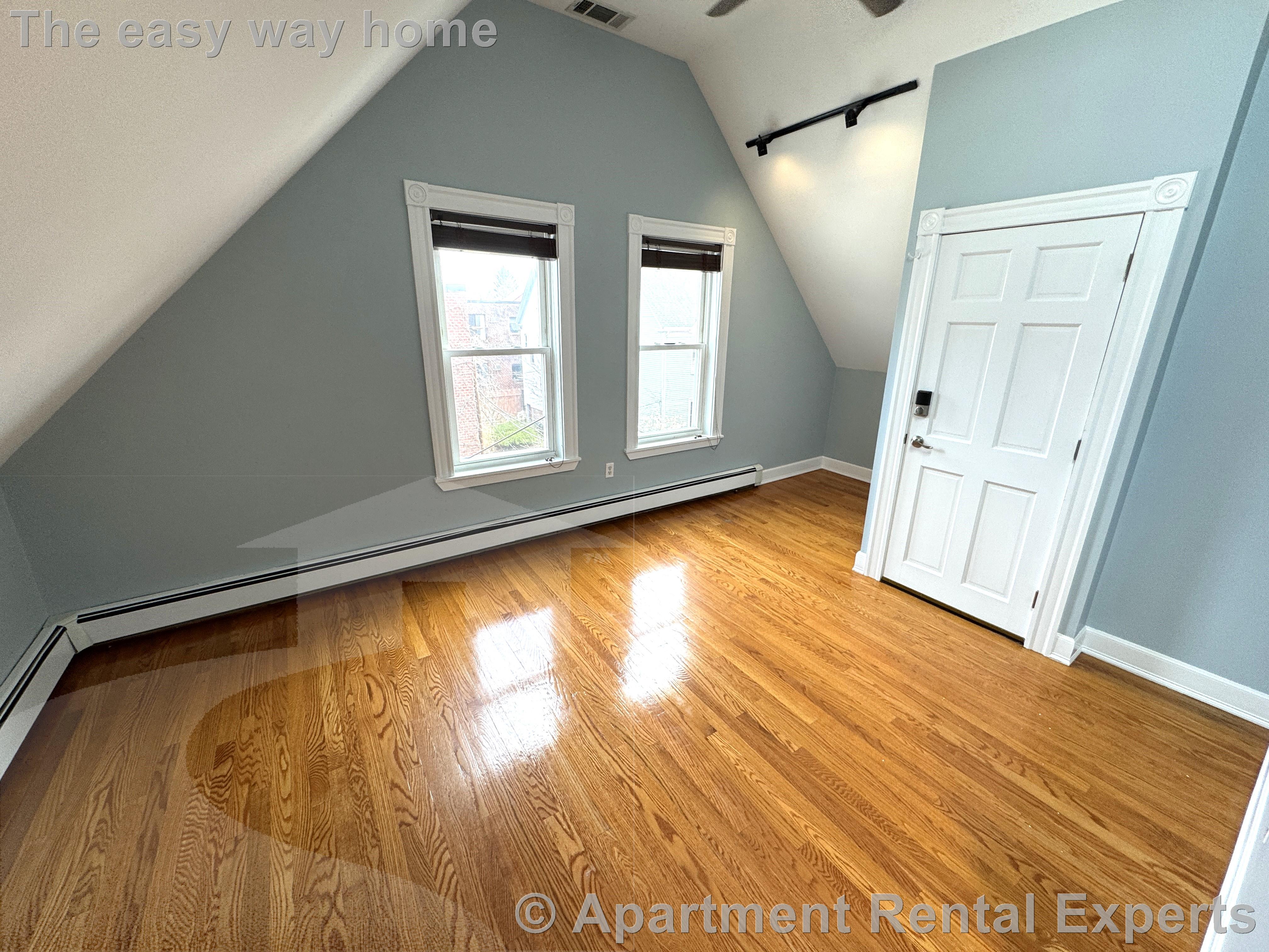 24 Ellington Rd, Davis Square