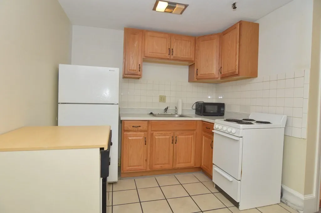 178 Brighton Ave, Allston