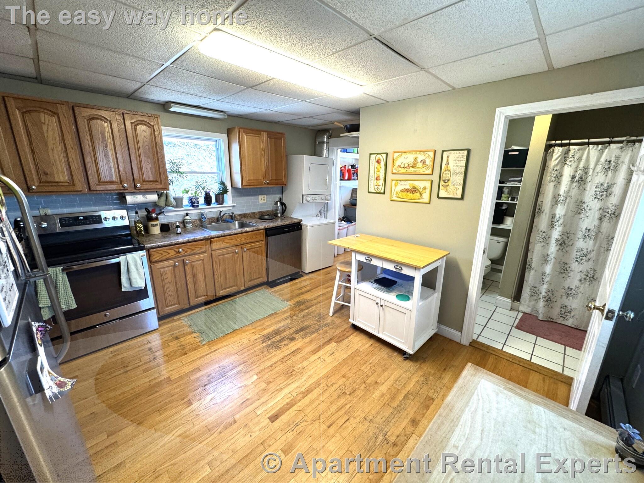 735 Somerville Ave, Porter Square