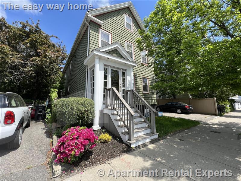 735 Somerville Ave, Porter Square