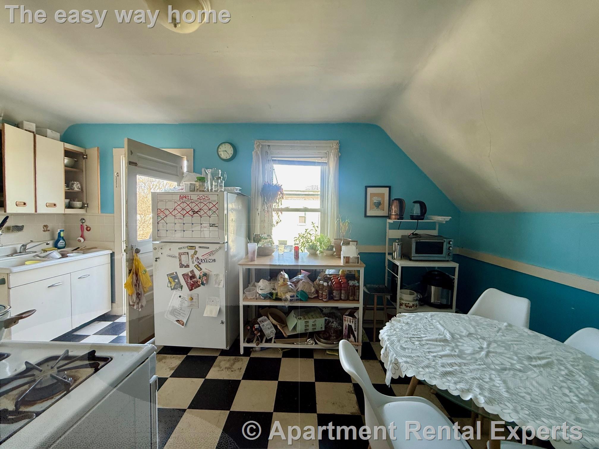 47 Cherry St, Porter Square