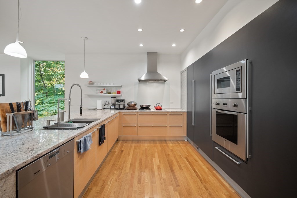 35 Thornberry Rd, Winchester