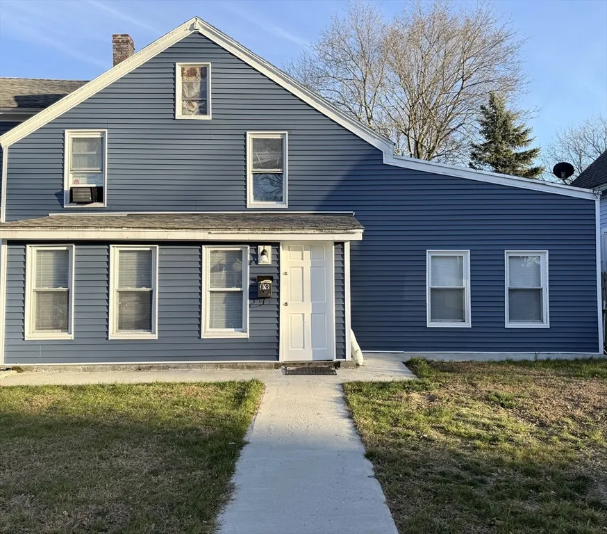 89 Spruce St, Winchendon