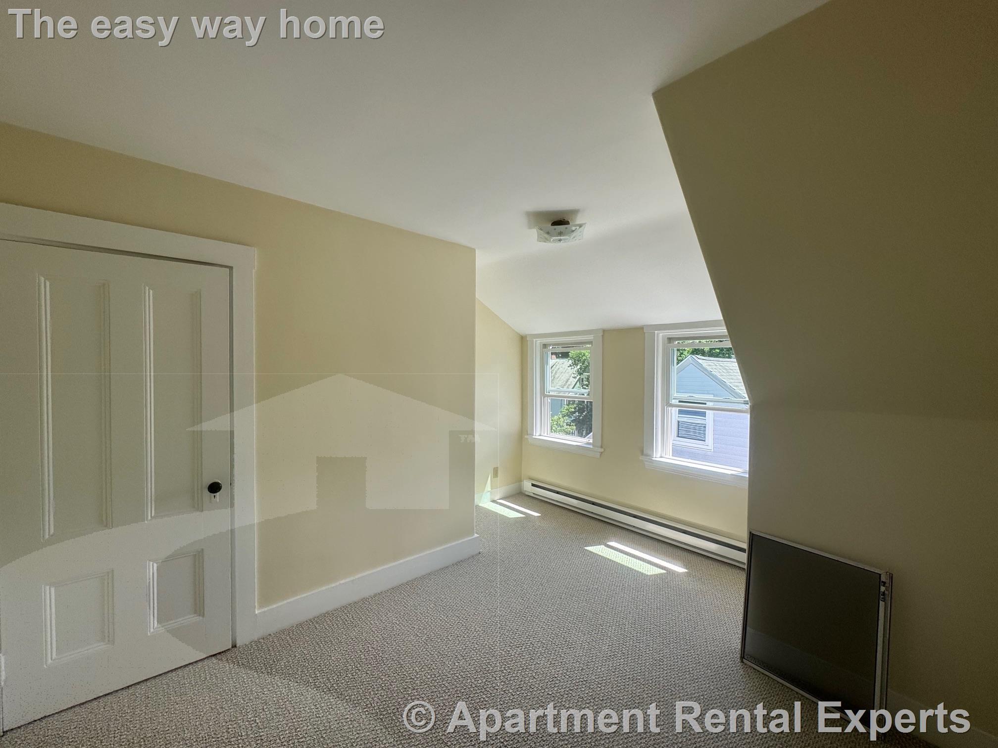 82 Thurston St, Winter Hill