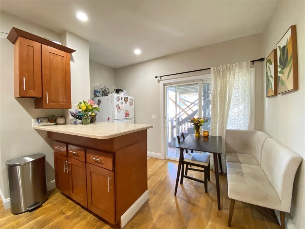 512 East 3rd, South Boston