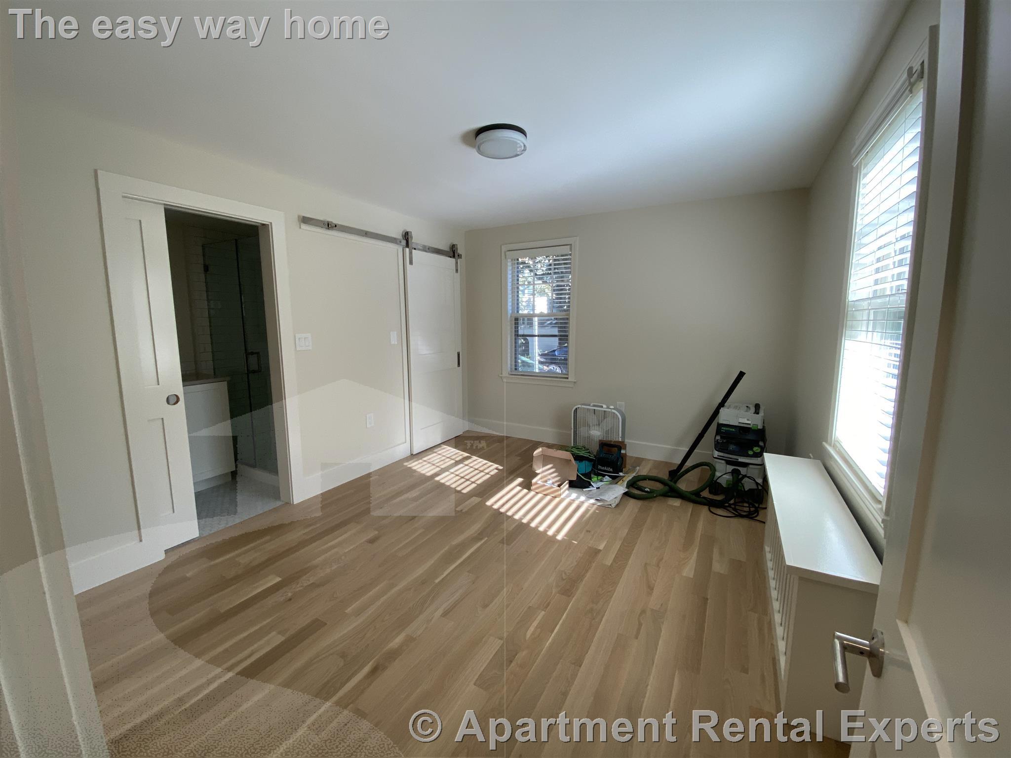 550 Franklin St, Central Square