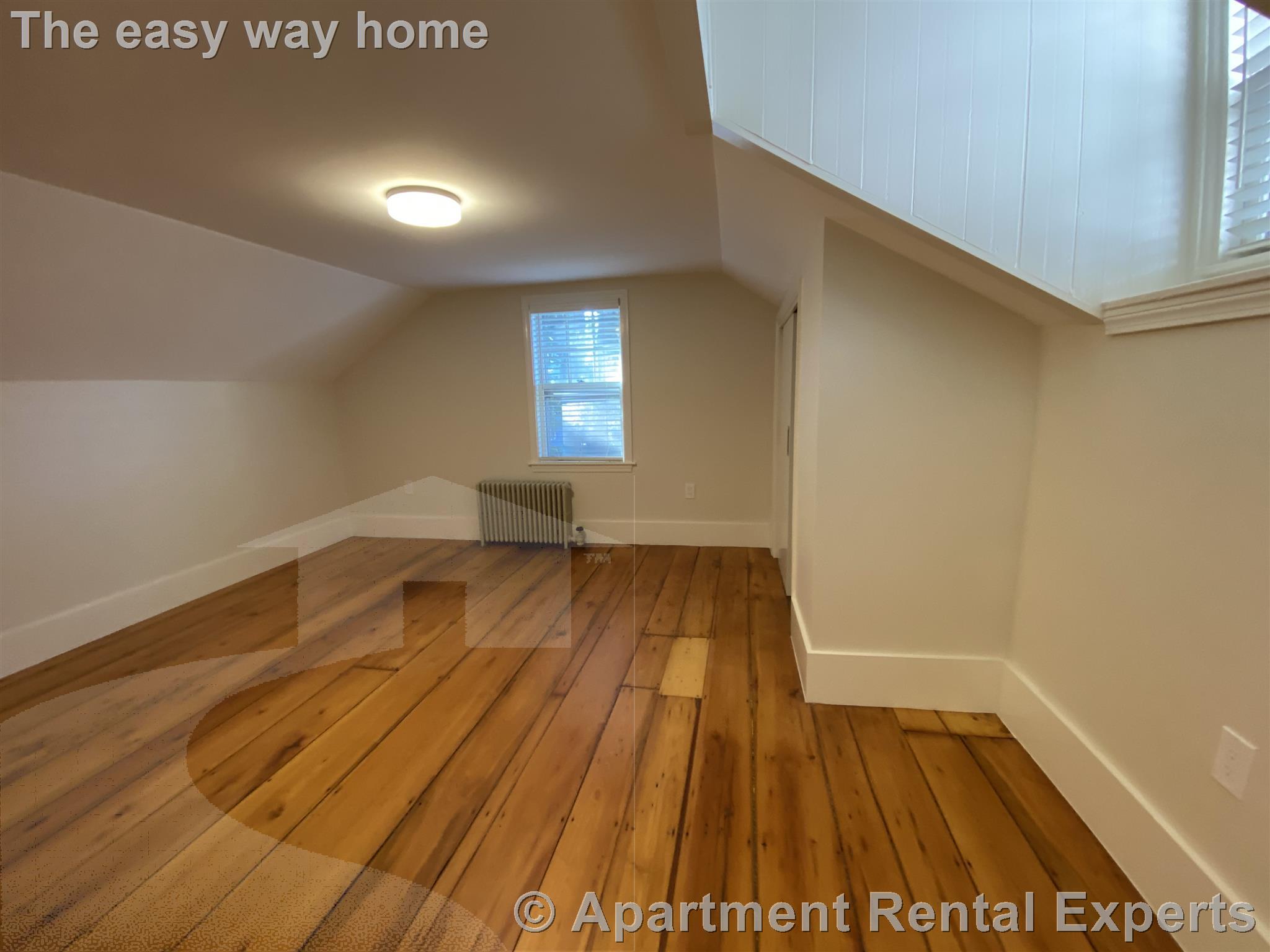 550 Franklin St, Central Square