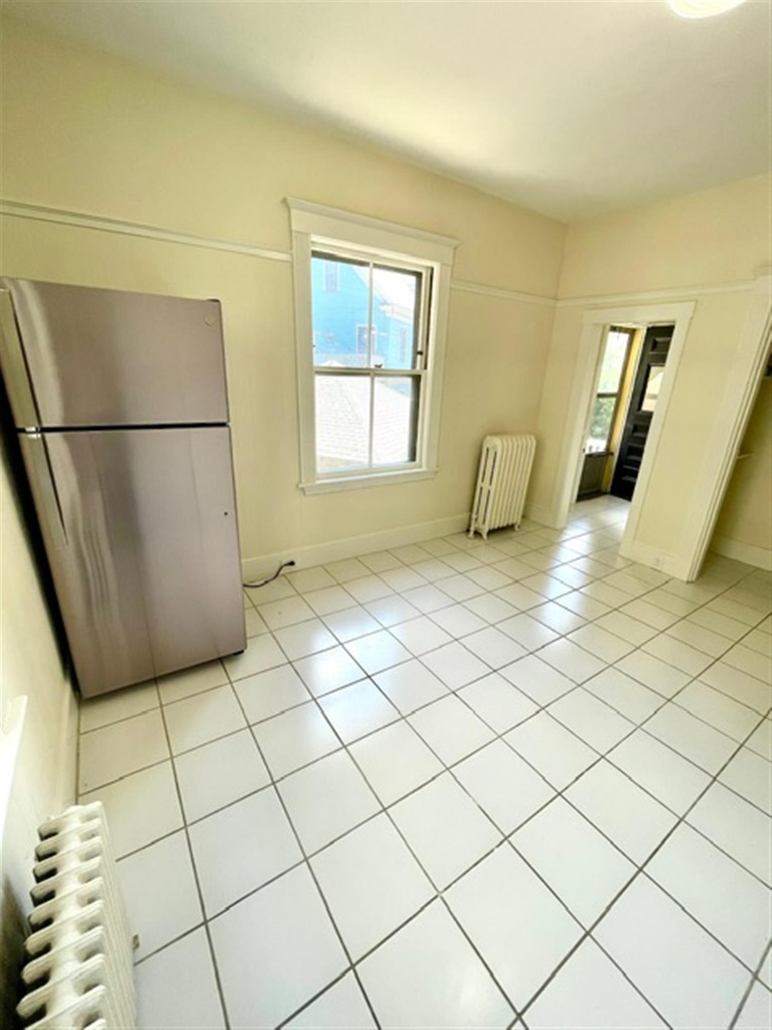 81 College Ave, Powder House Square