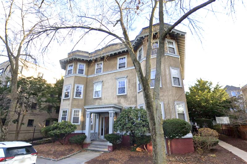 8 Forest St, Baldwin