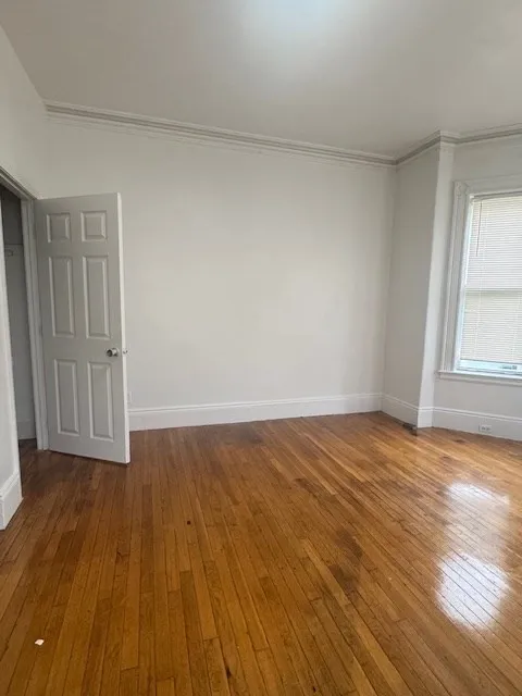 25 Woodville St, Roxbury