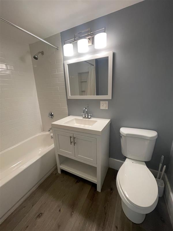 320 Somerville Ave, Prospect Hill