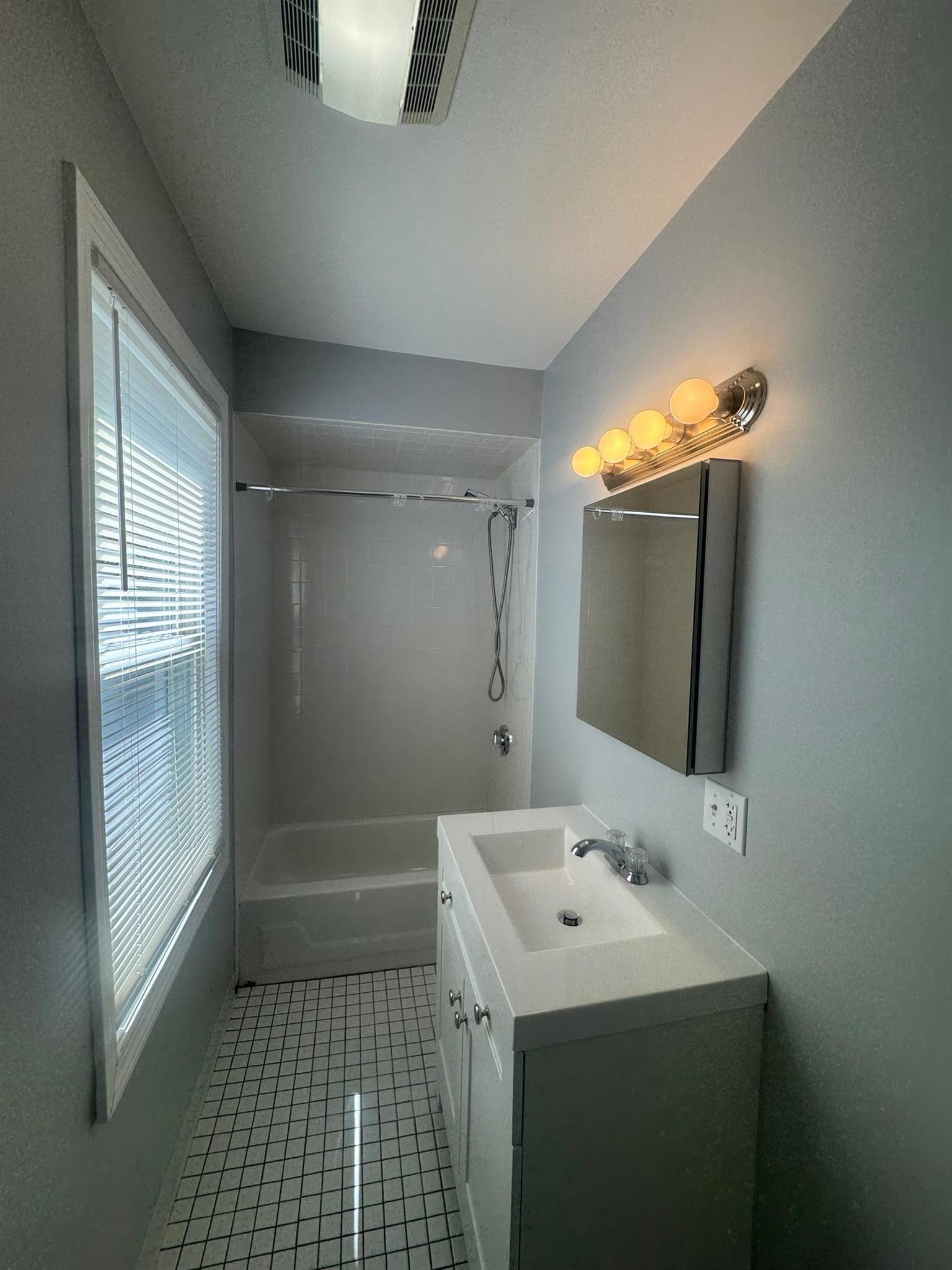 516 Somerville Ave, Ward Two