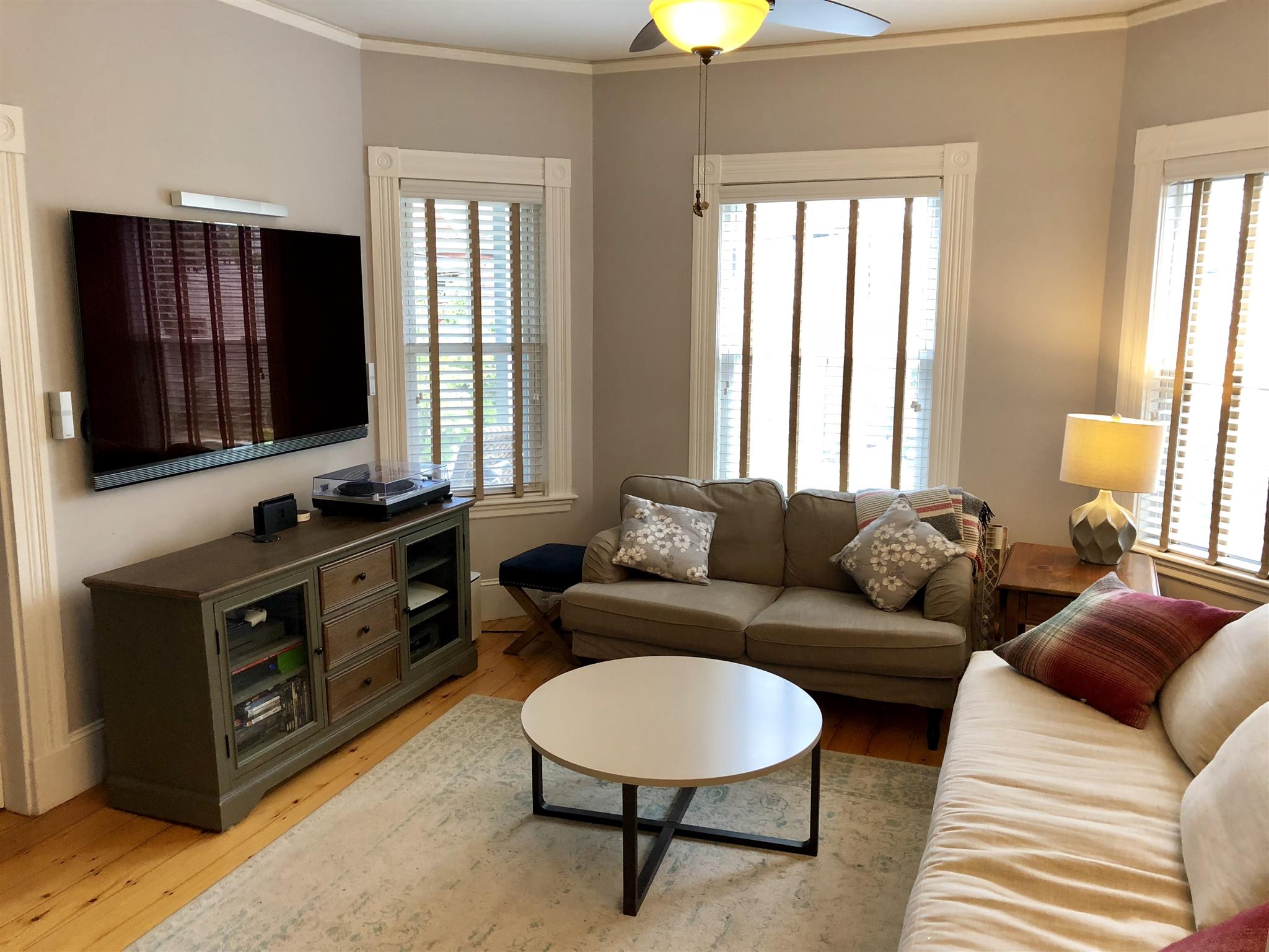 84 Hudson St, Powder House Square