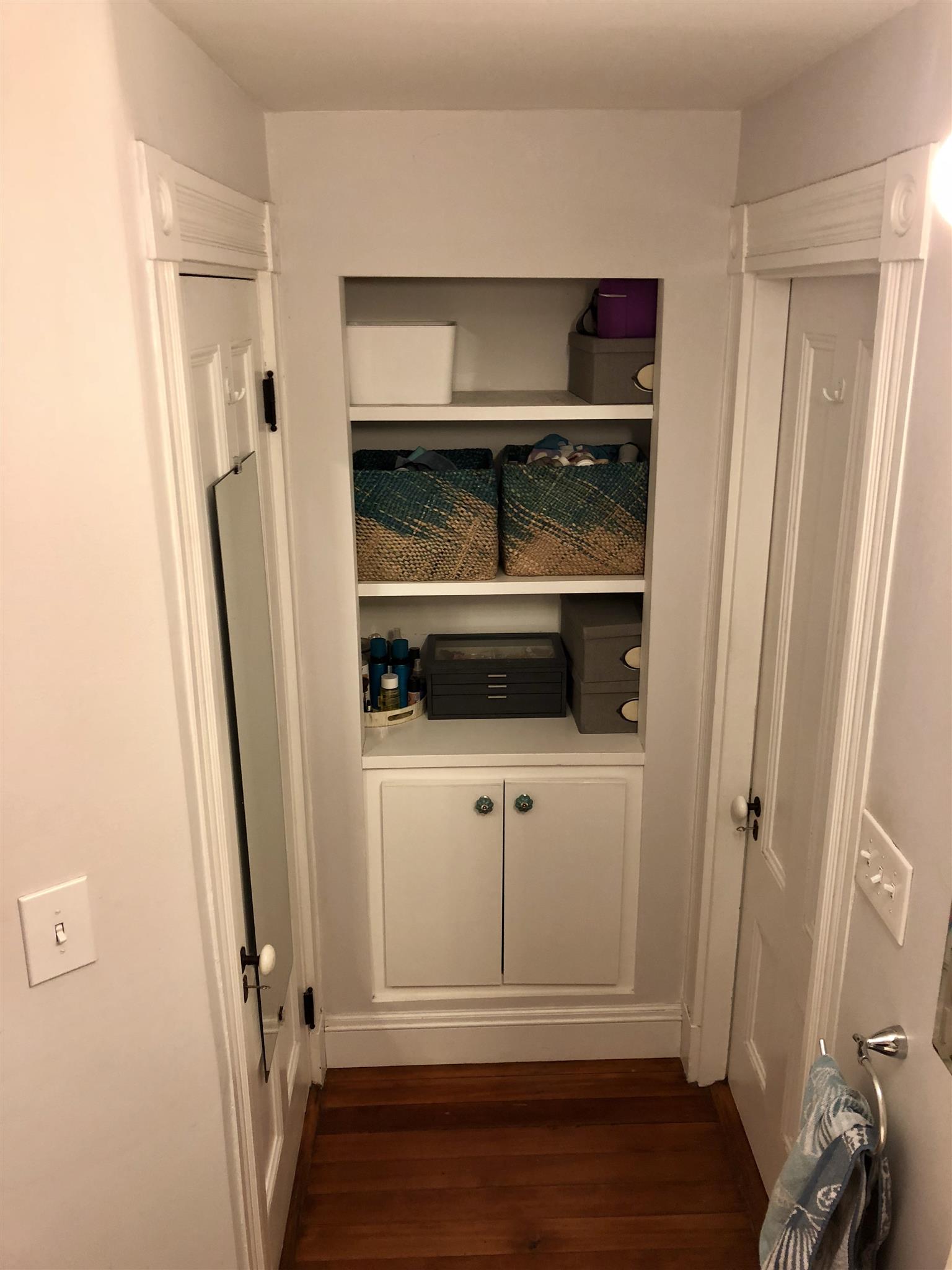 84 Hudson St, Powder House Square