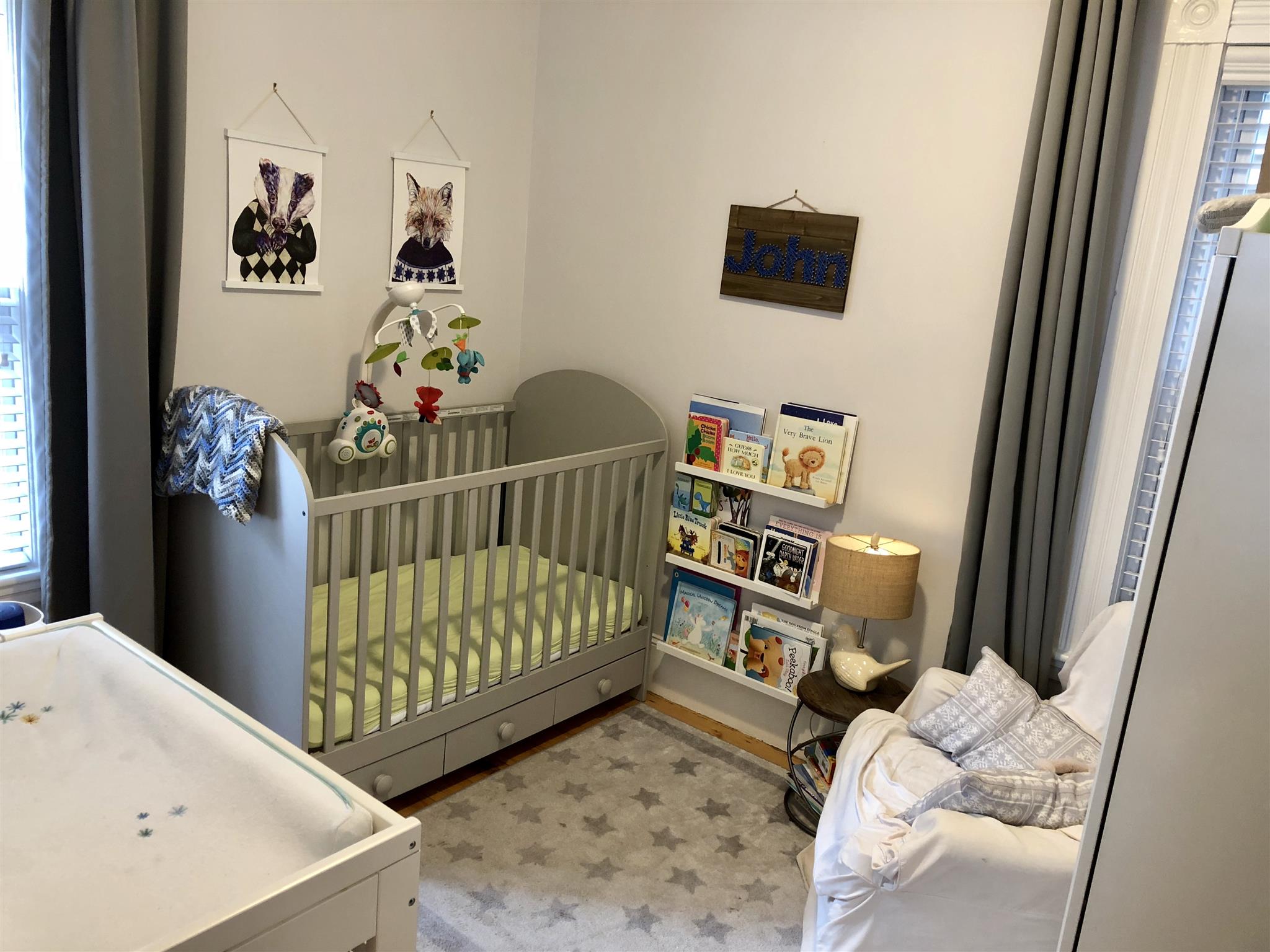 84 Hudson St, Powder House Square