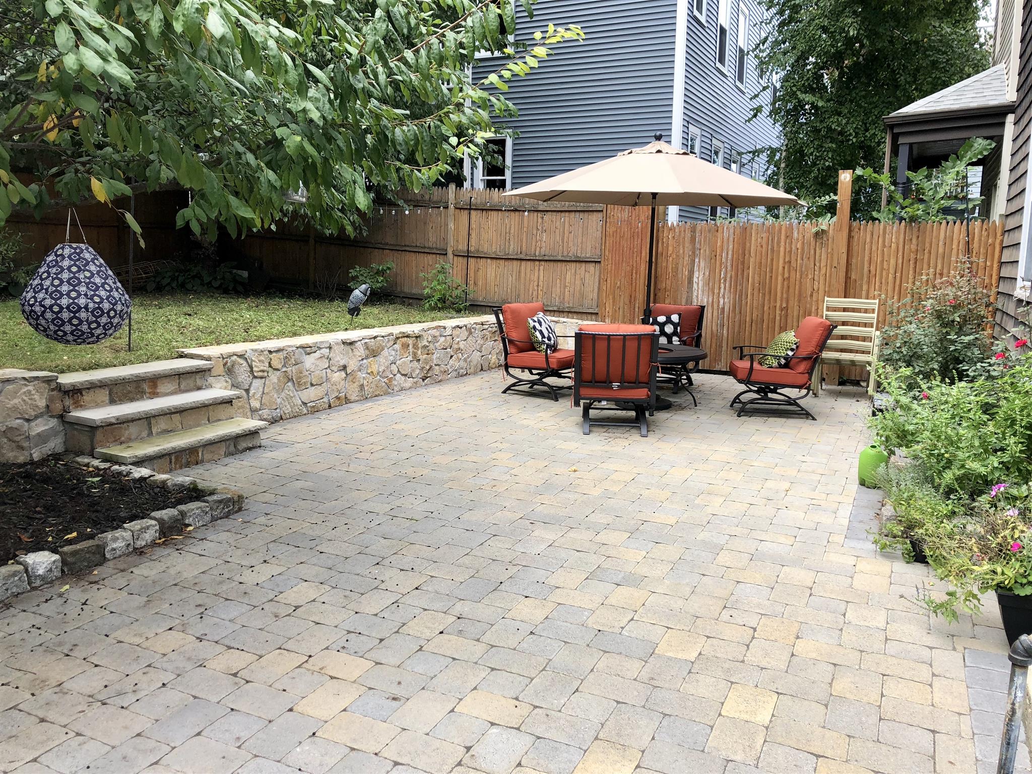 84 Hudson St, Powder House Square