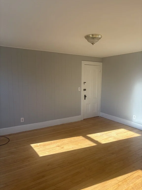 12 Capron St, Attleboro