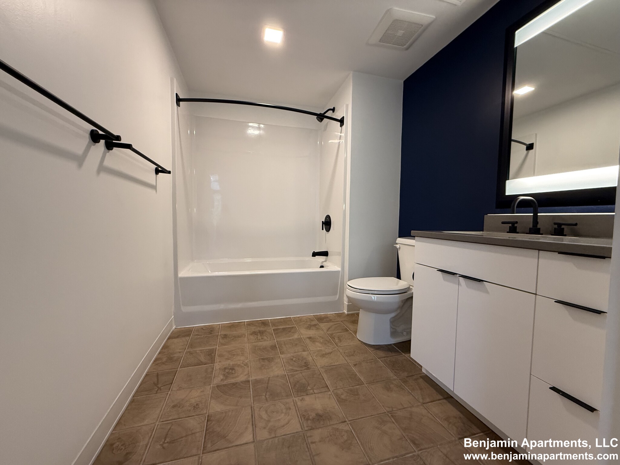 89 Brighton Ave, Allston