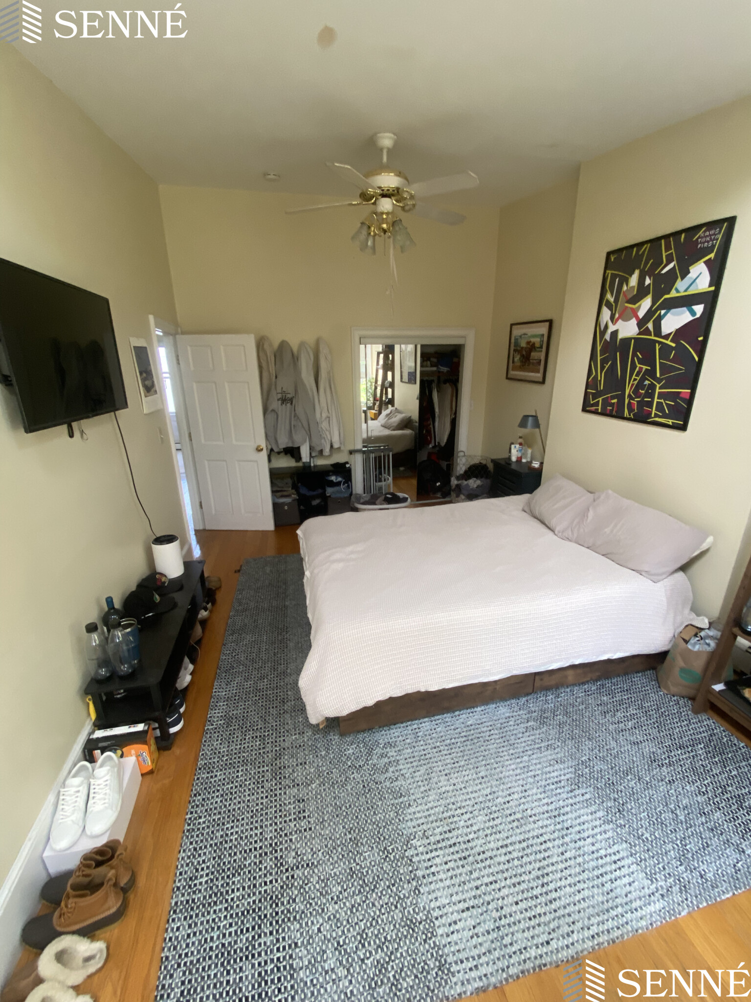 554 East Broadway, South Boston