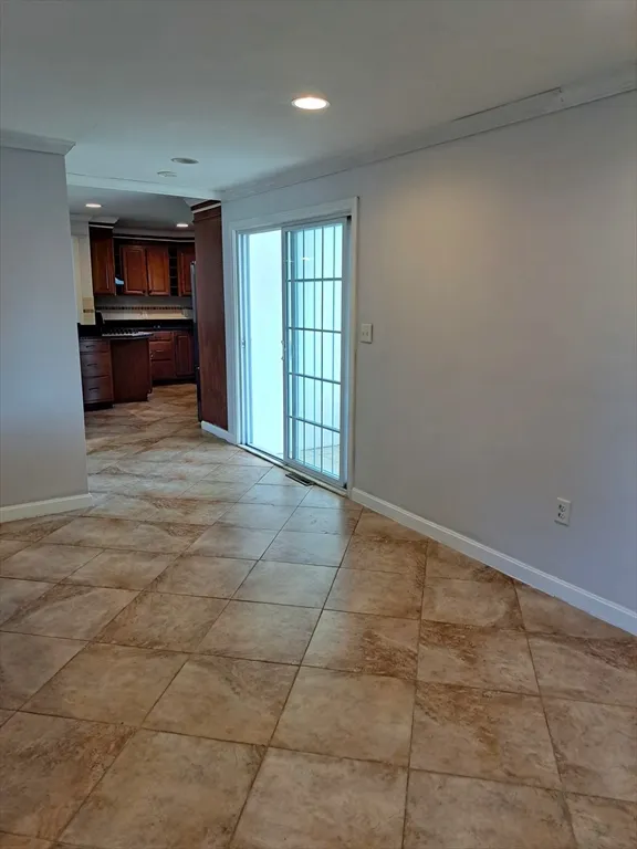 158 Baker St, West Roxbury