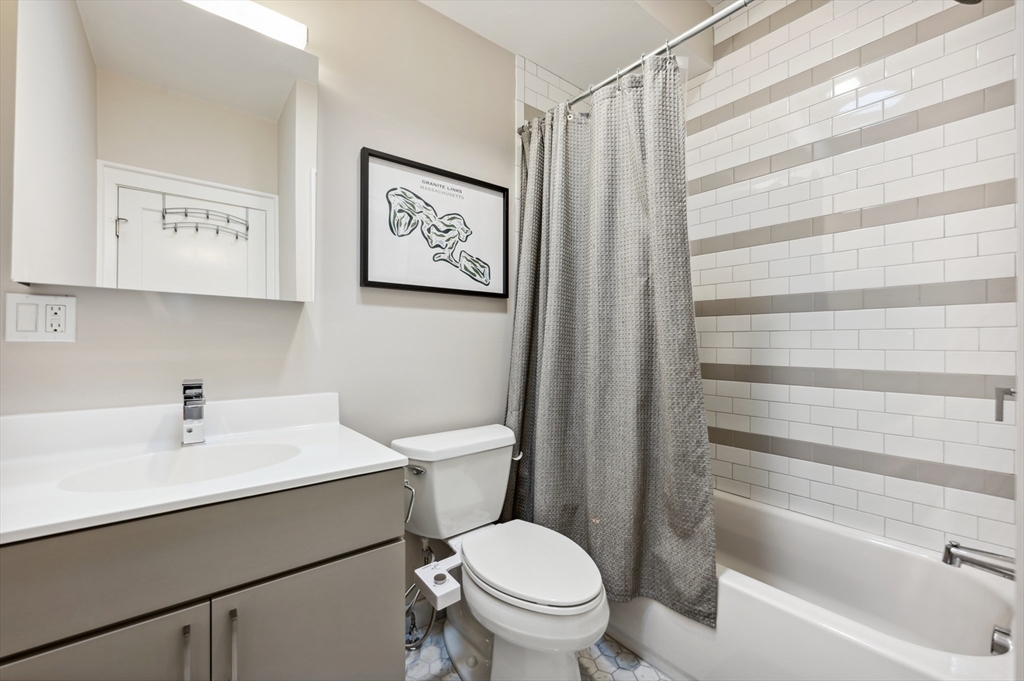 17 Vinton St, South Boston