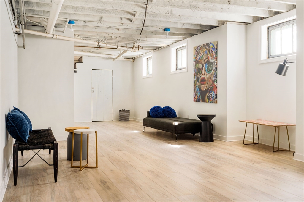 89 Grafton St, Arlington