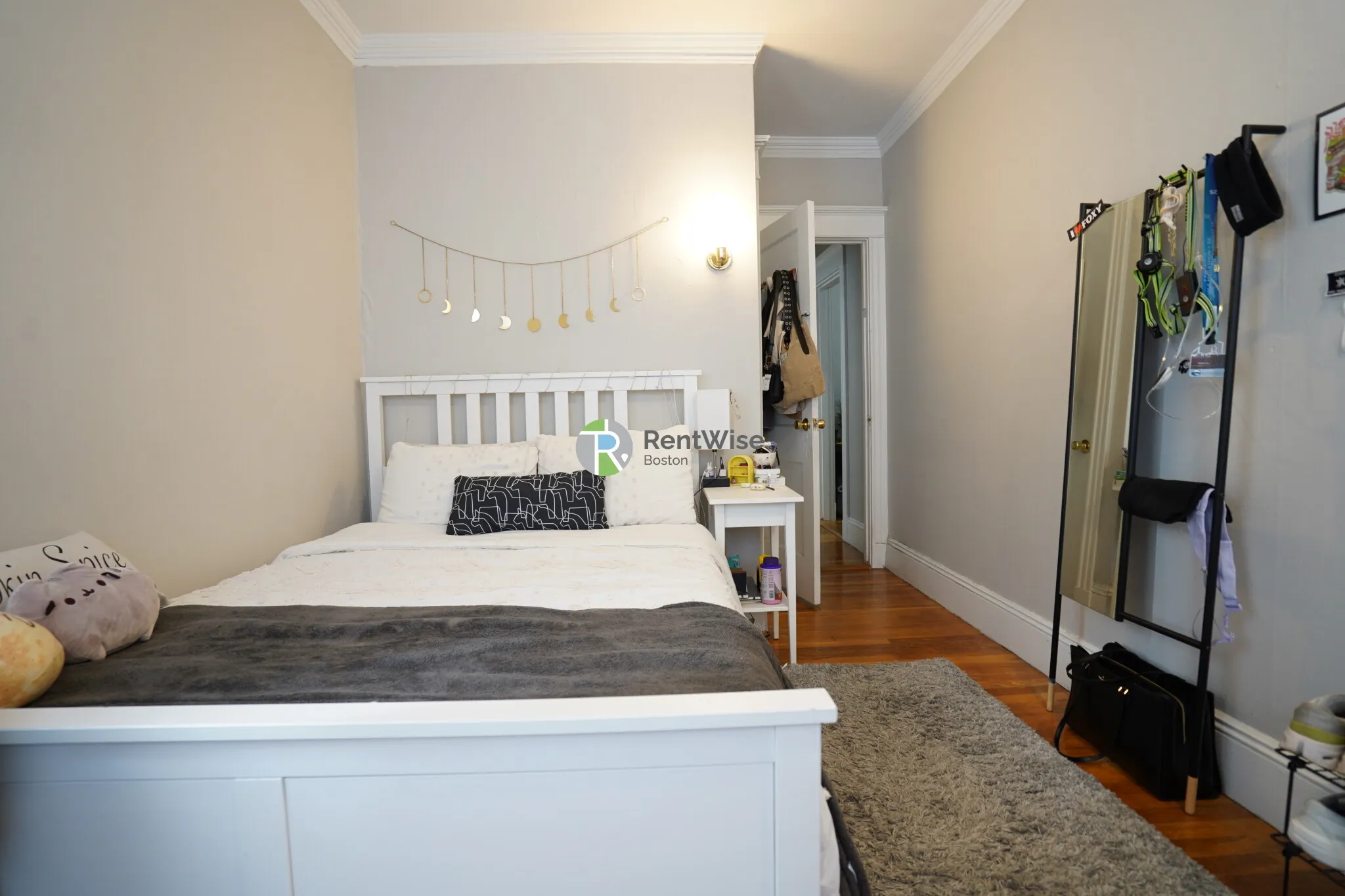 15 Quint Ave, Brighton