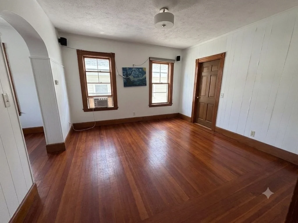 58 Willow Ave, Porter Square