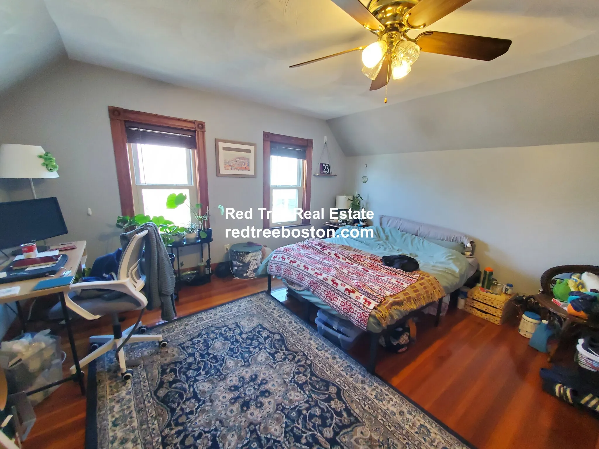 121 Lowell St, Powder House Square