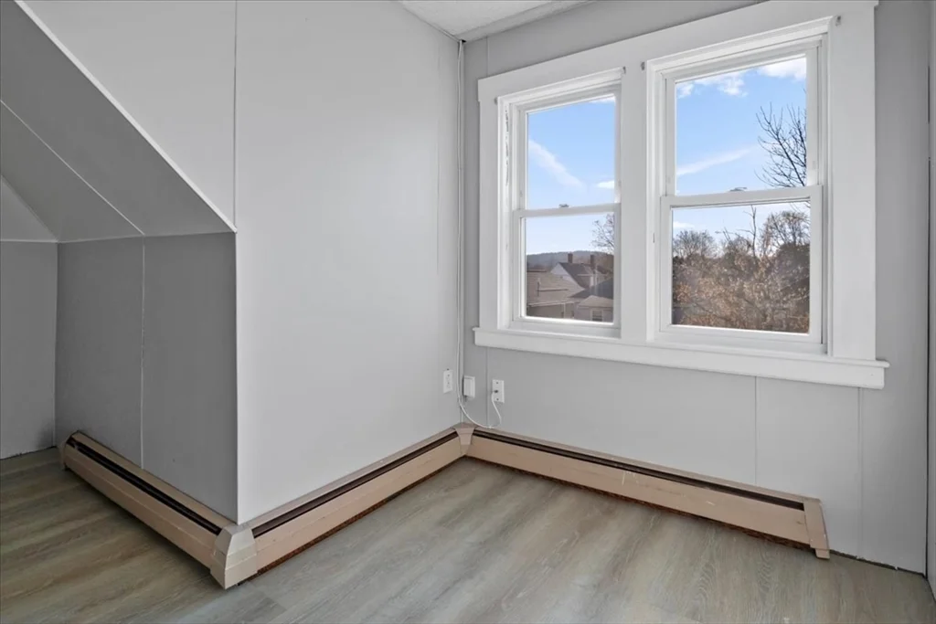 38 Sheffield Rd, Roslindale