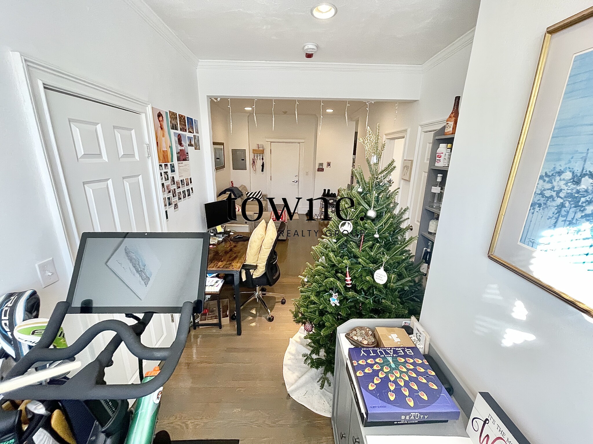 106 Queensberry St, Fenway