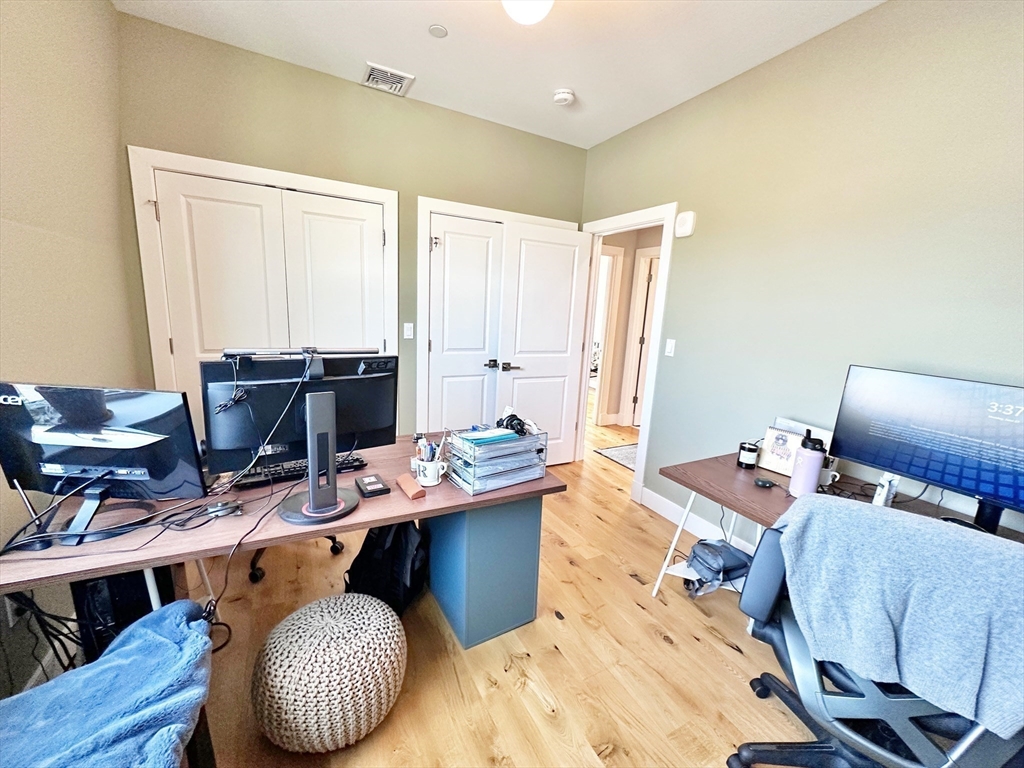 31 Orleans St, East Boston