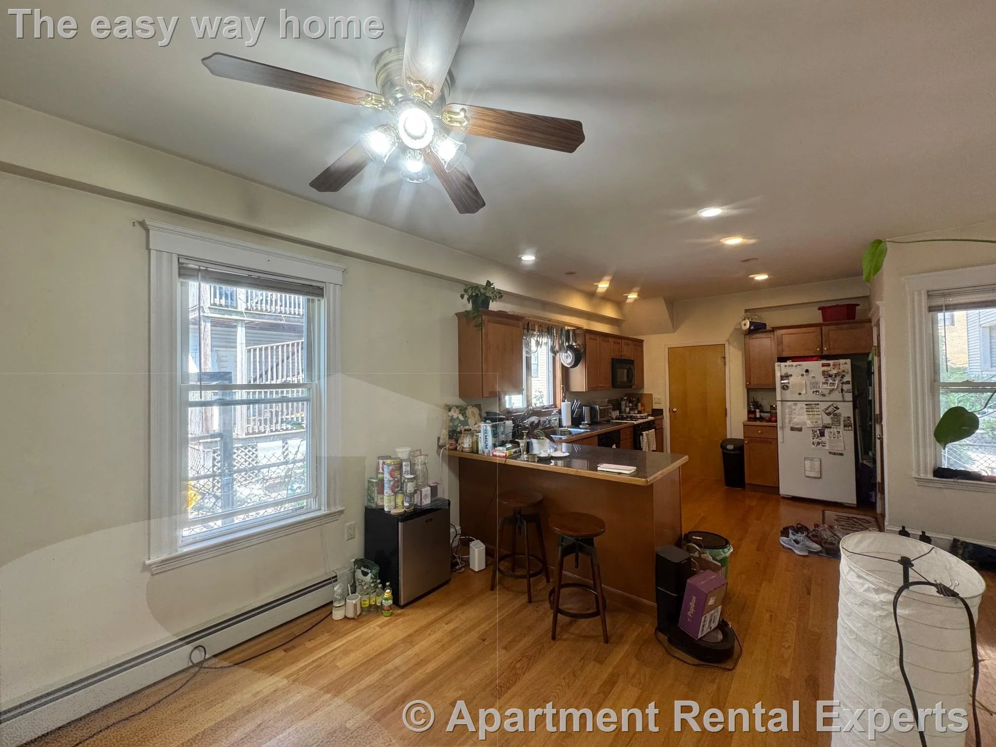 54R College Ave, Davis Square