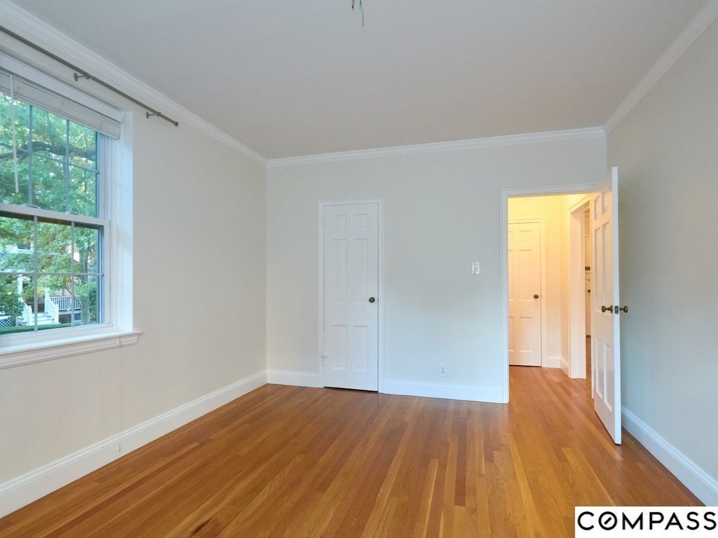 16 Ware St, Harvard Square