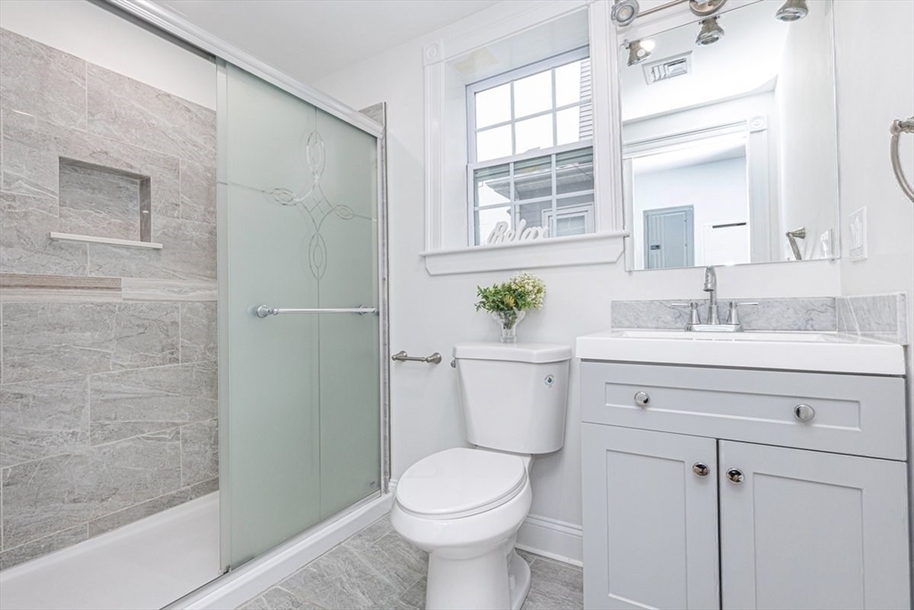 57 Howard St, Revere