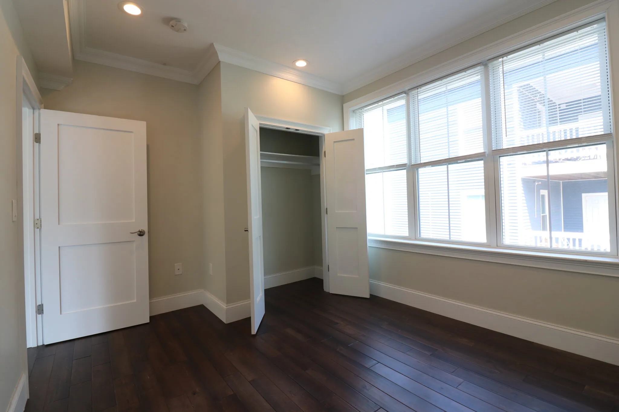 140 Minden St, Jamaica Plain