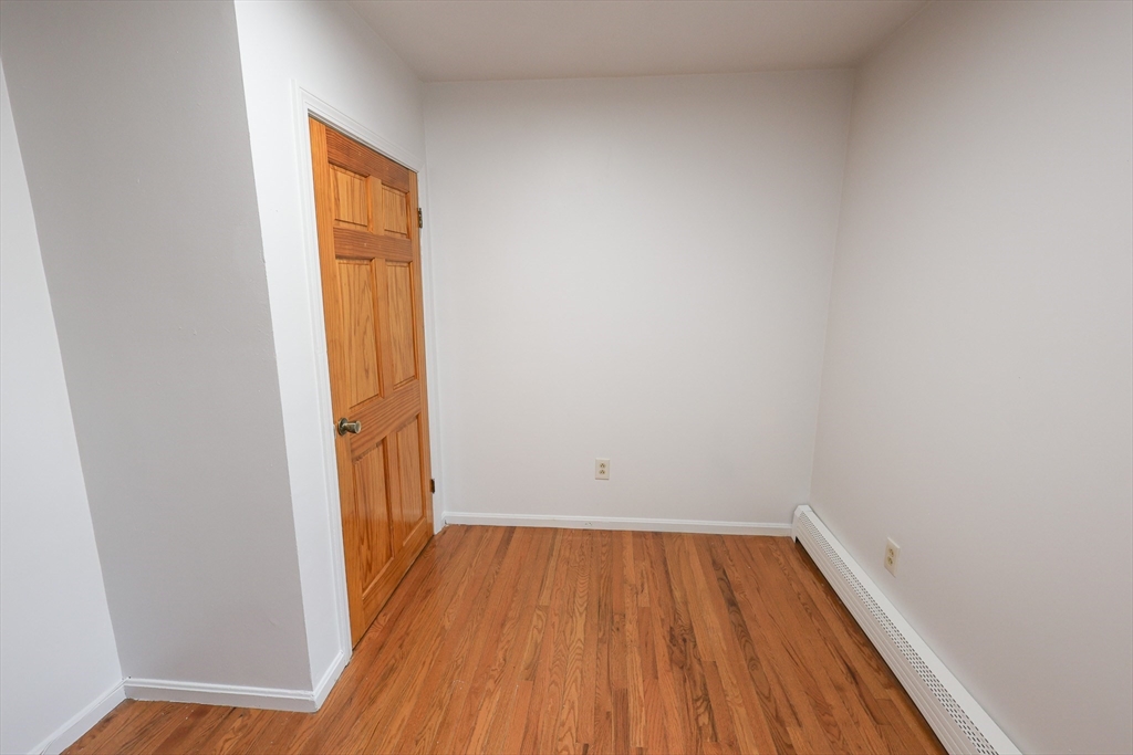 61 Saint James St, Roxbury