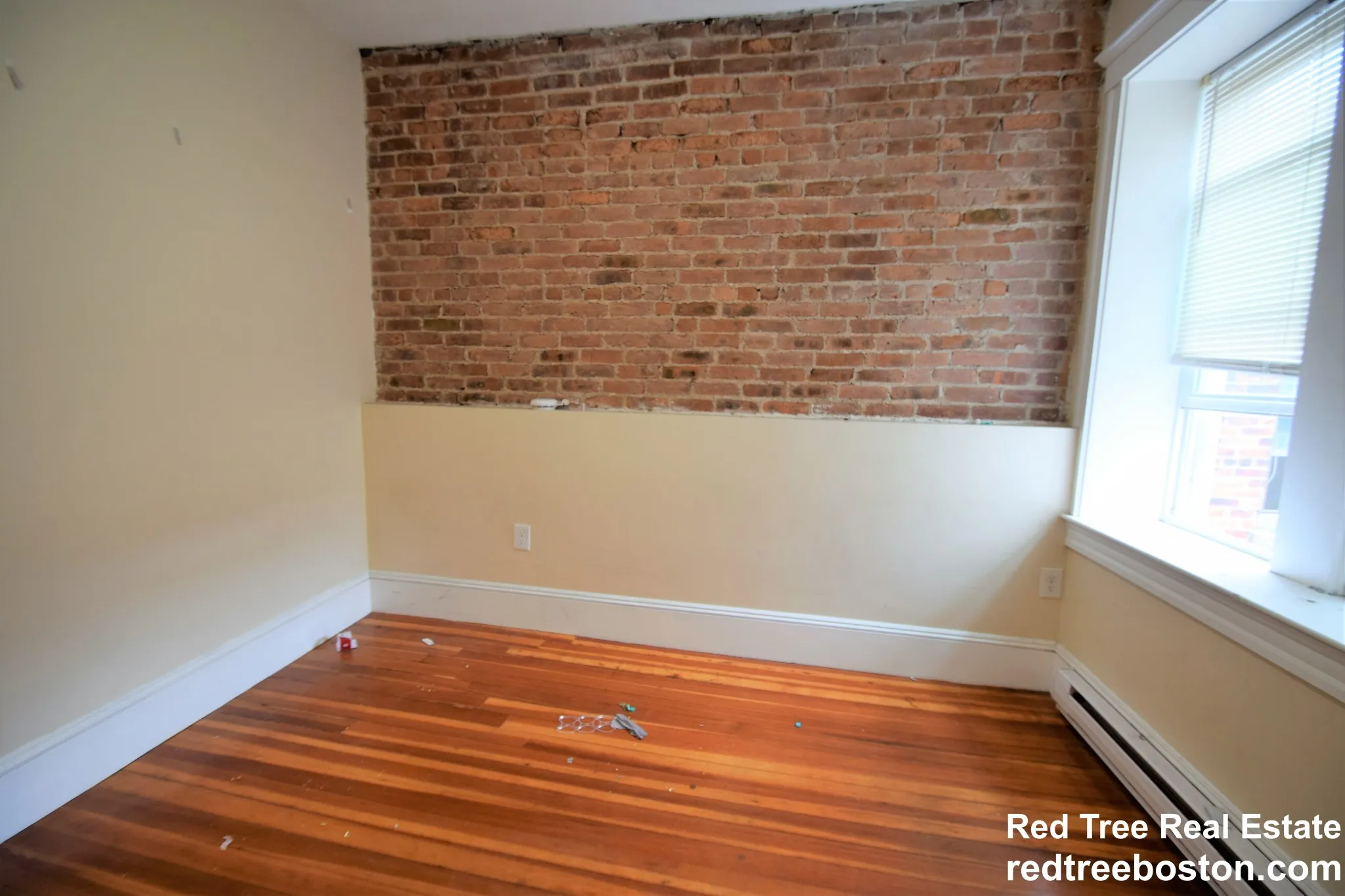 887 Huntington Ave, Mission Hill