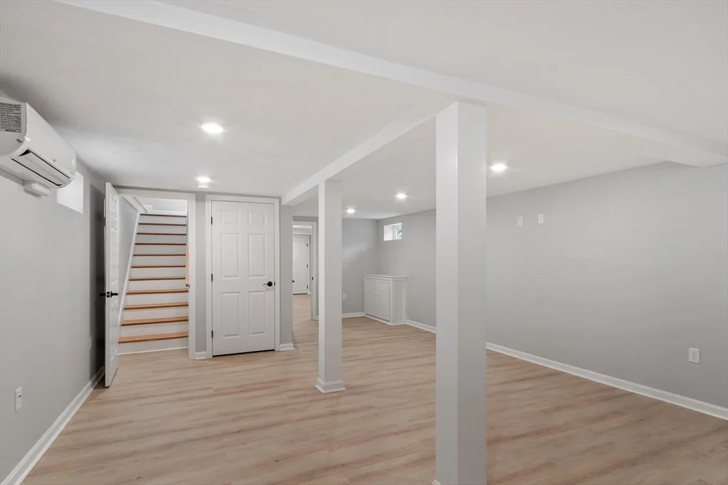 31 Birch Rd, Nabnasset