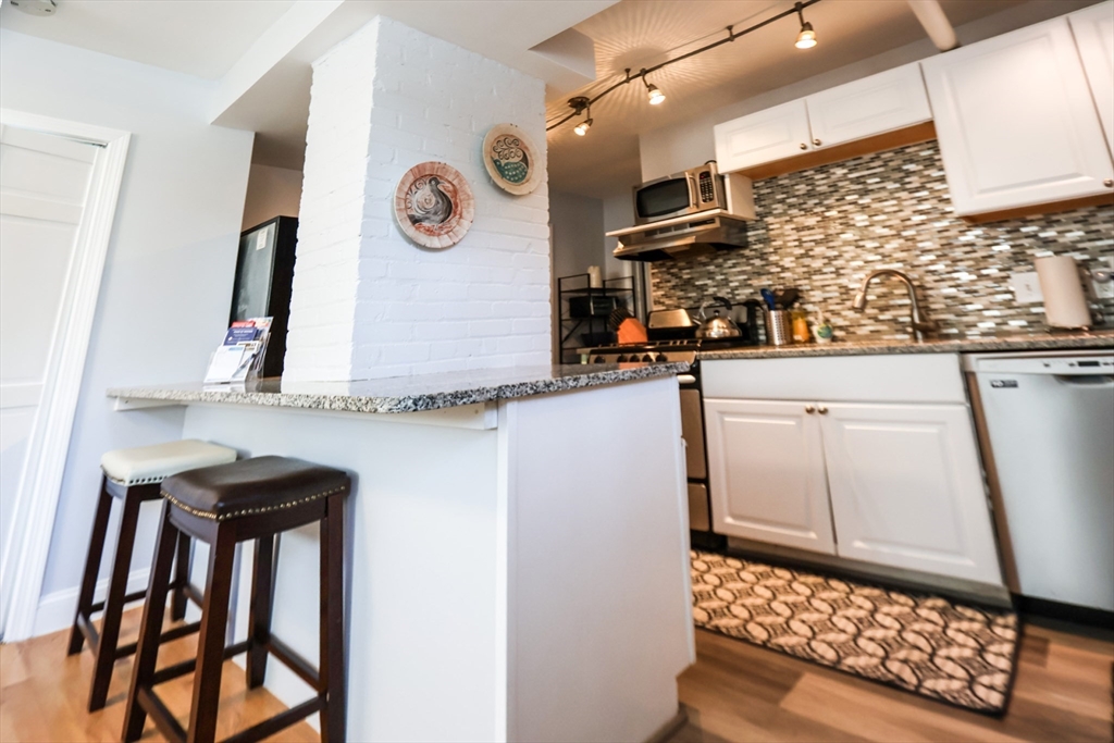 39 Glenville, Boston