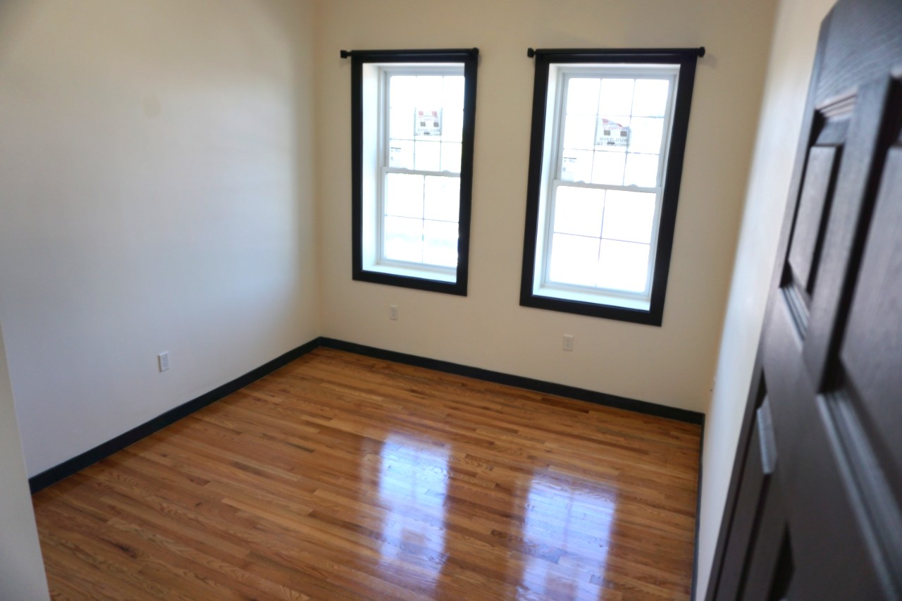 2 bed, 1 bath apartment for rent at 427 Broadway Unit 2, Chelsea — photo 6 of 7