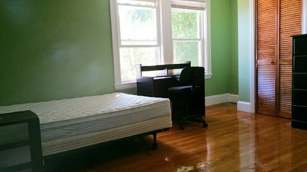 233-235 Commonwealth Ave, Chestnut Hill