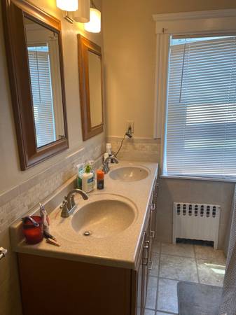 4 bed, 2 bath apartment for rent at 29 Ricker Rd Unit 2, Newton Corner — photo 20 of 21