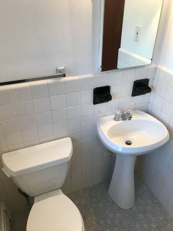 2 bed, 1 bath apartment for rent at 17 Prospect St Unit 7, Banks Square — photo 6 of 11