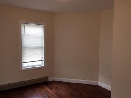 2 bed, 1 bath apartment for rent at 87 Harvard St Unit 1, Banks Square — photo 6 of 8