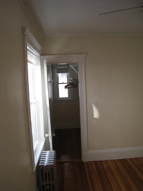 18 Bigelow St, Brighton