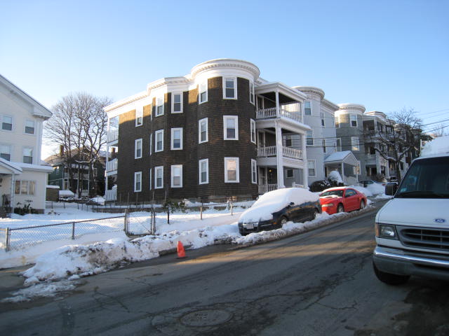 18 Bigelow St, Brighton