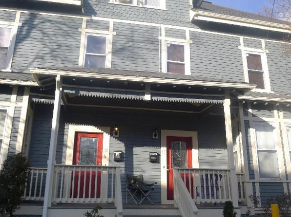 38 Gardner St, Allston