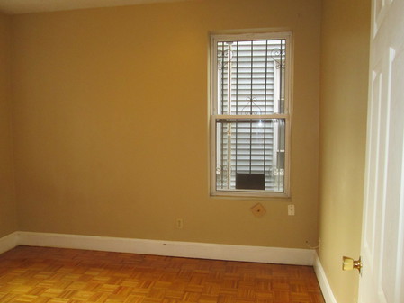 17 Highgate St, Allston