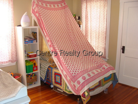2 bed, 1 bath apartment for rent at 5 Nottingham St Unit 1, Newton — photo 9 of 10
